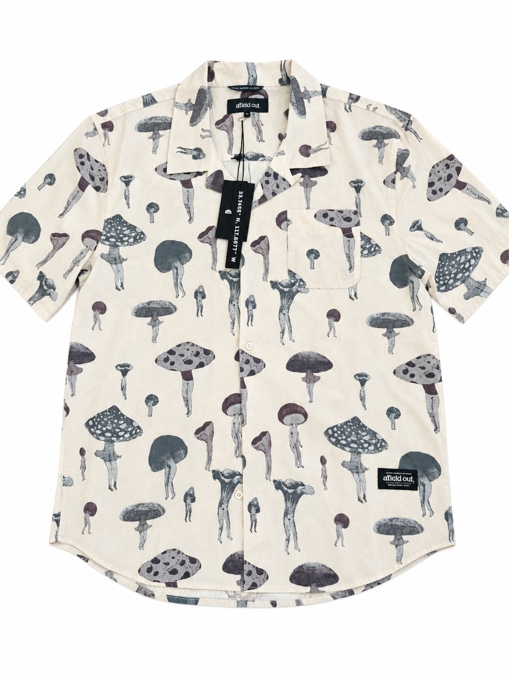 Afield Out Daydream Mushroom Vacation Shirt Bone Size M NWT